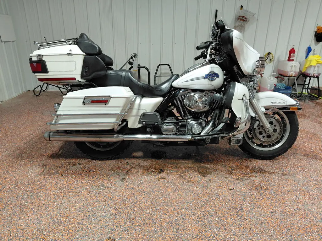 2006 Harley-Davidson FLHTCUI - Ultra Classic Electra Glide