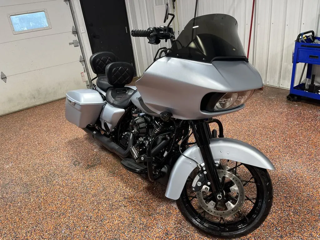 2020 Harley-Davidson Road Glide Special