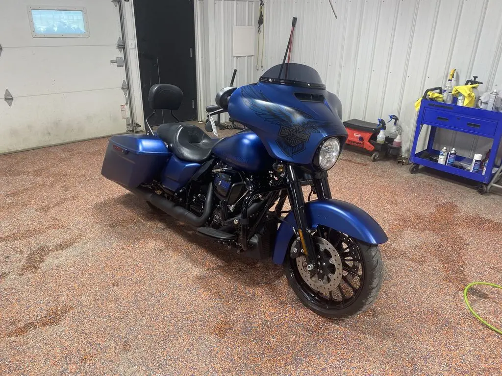 2018 Harley-Davidson Street Glide Special