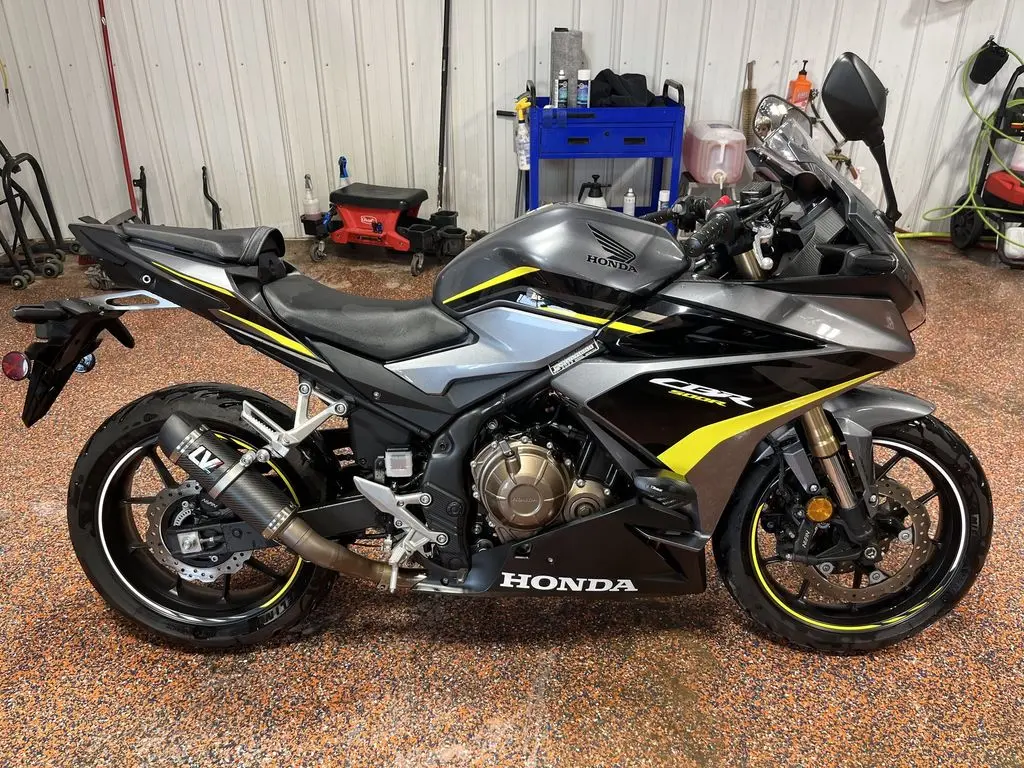 2023 Honda CBR500R