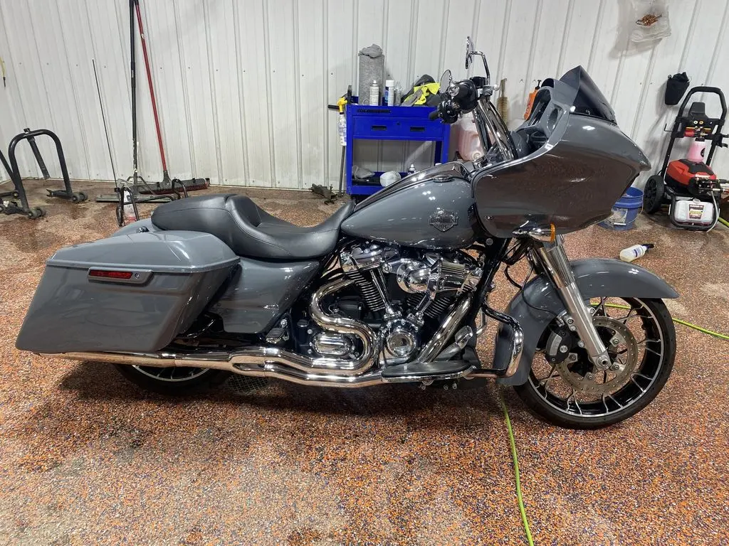 2022 Harley-Davidson Road Glide Special
