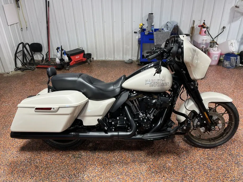 2023 Harley-Davidson Street Glide ST
