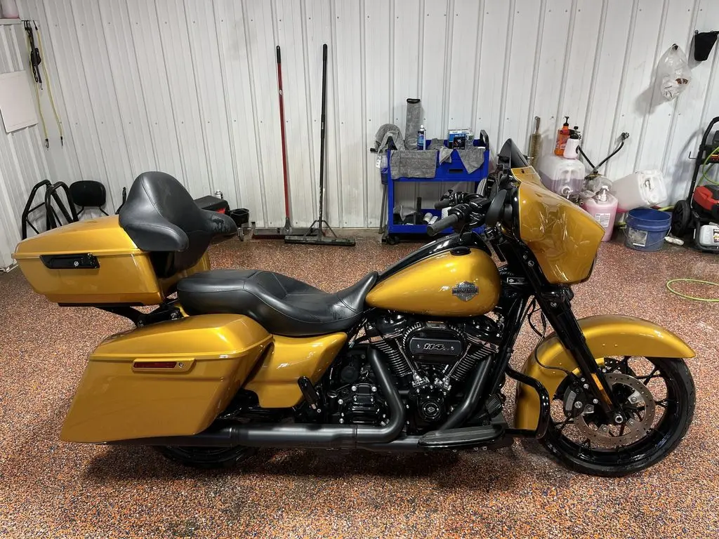 2023 Harley-Davidson Street Glide Special