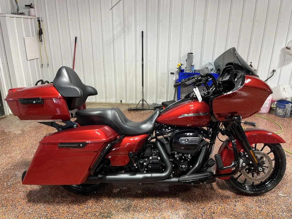 2018 Harley-Davidson Road Glide Special