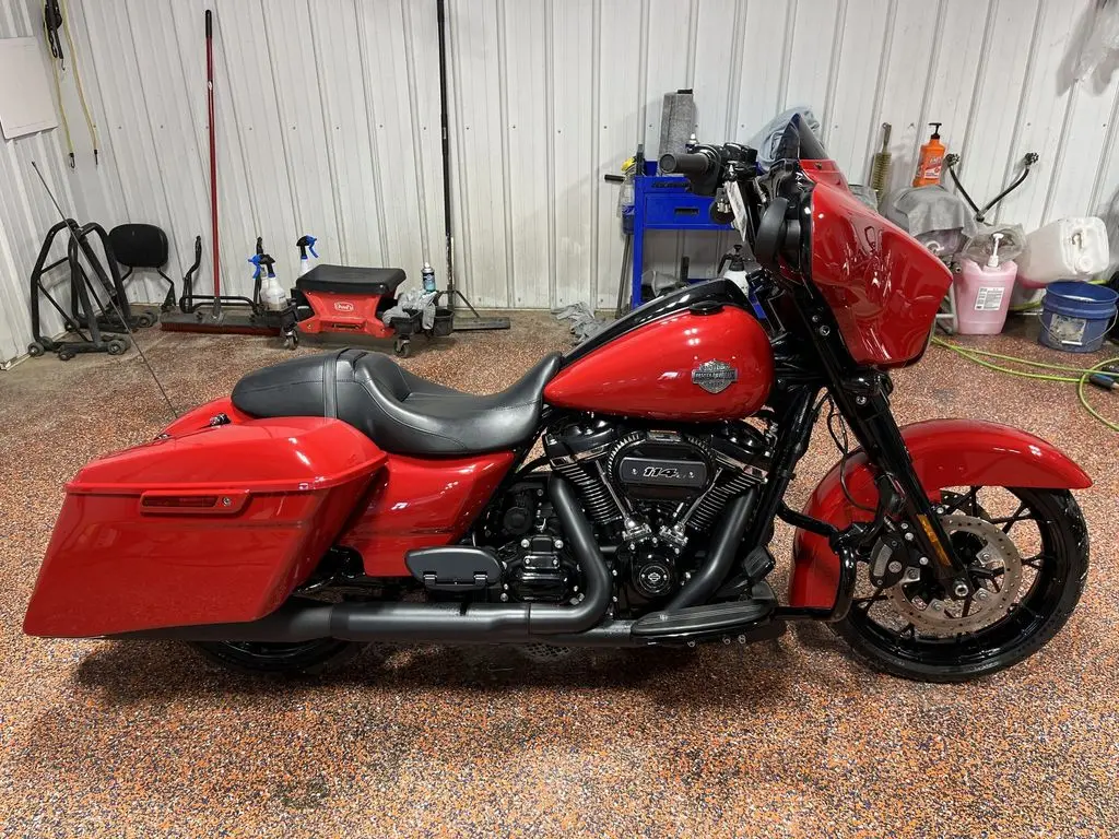 2022 Harley-Davidson Street Glide Special