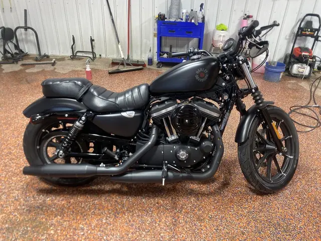2020 Harley-Davidson Iron 883