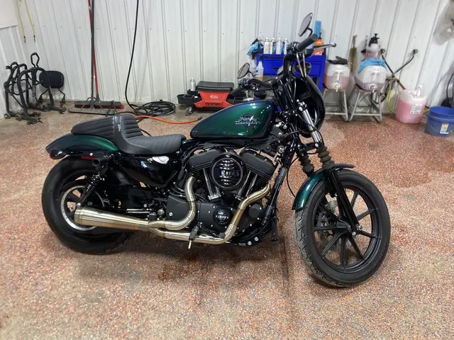 2021 Harley-Davidson Iron 1200
