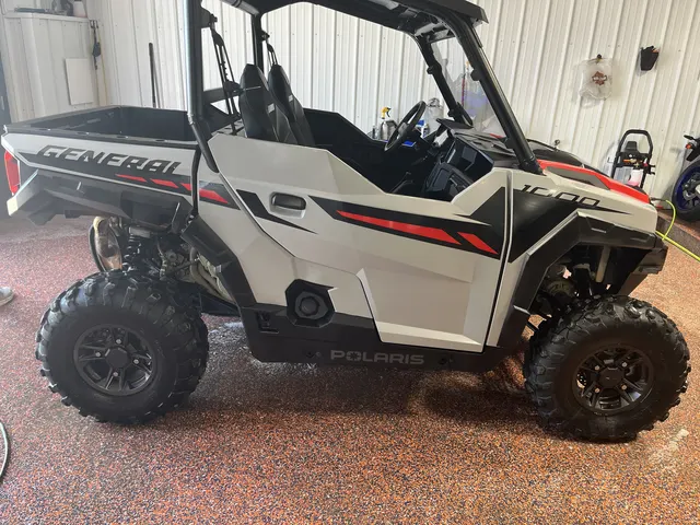 2025 Polaris General 1000 Sport - Ghost Gray