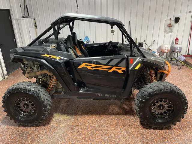 2024 Polaris RZR XP 1000 Ultimate - Indy Red
