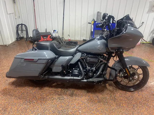 2022 Harley-Davidson Road Glide Special