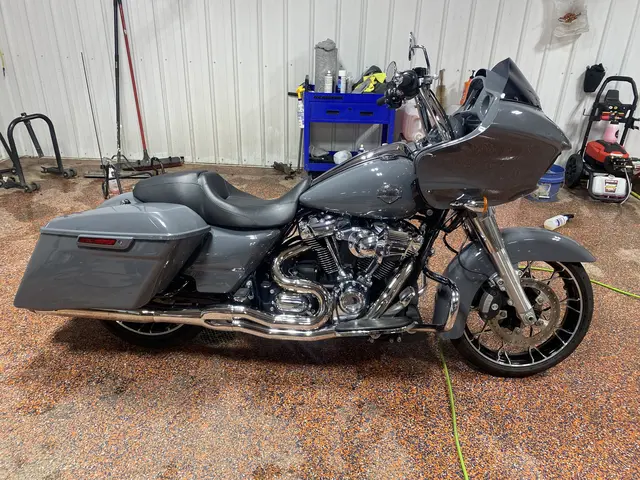 2022 Harley-Davidson Road Glide Special