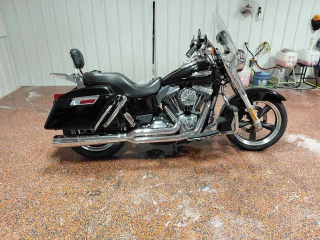 2015 Harley-Davidson Dyna Switchback