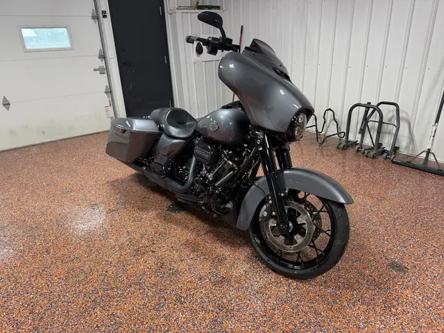 2021 Harley-Davidson Street Glide Special