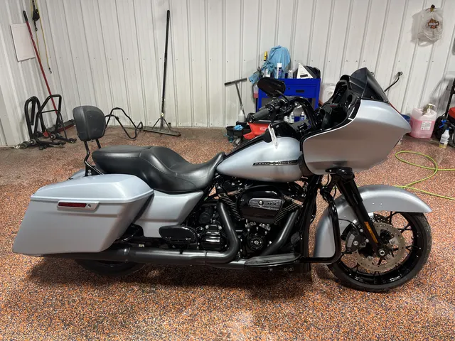 2020 Harley-Davidson Road Glide Special