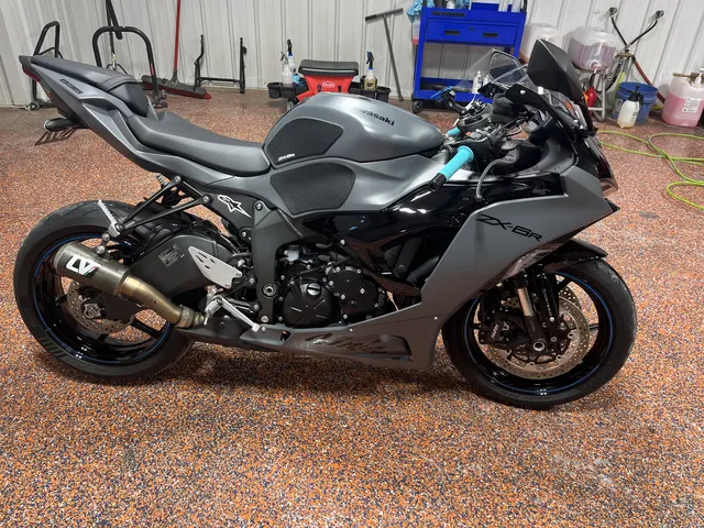 2025 Kawasaki Ninja ZX-6R