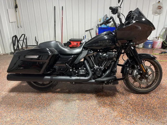 2022 Harley-Davidson Road Glide ST