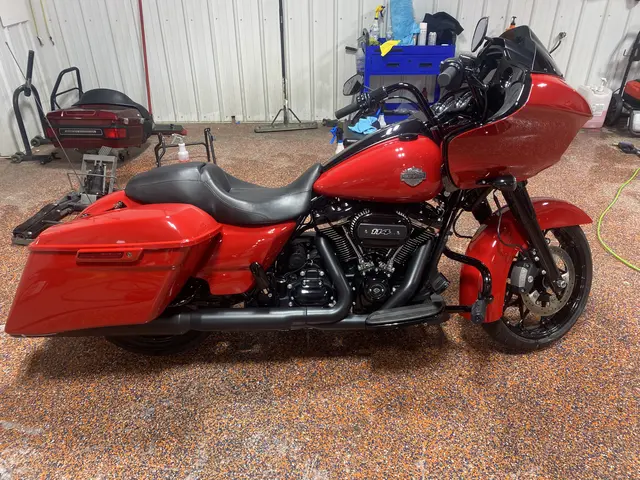 2022 Harley-Davidson Road Glide Special