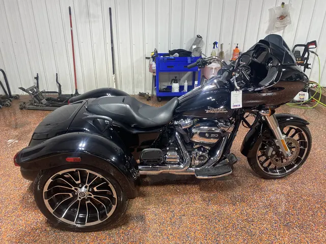 2025 Harley-Davidson Road Glide 3