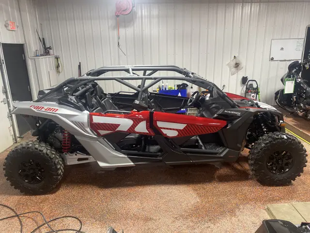 2024 Can-Am Maverick Max Ds 64 Turb