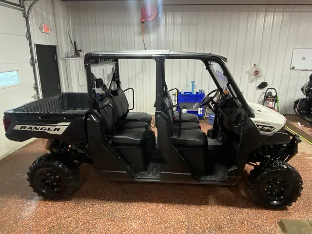 2025 Polaris Ranger Crew 1000 Premium
