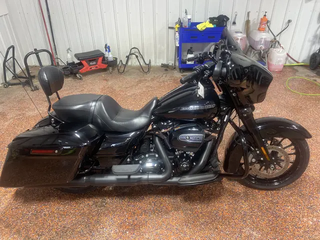 2019 Harley-Davidson Street Glide Special