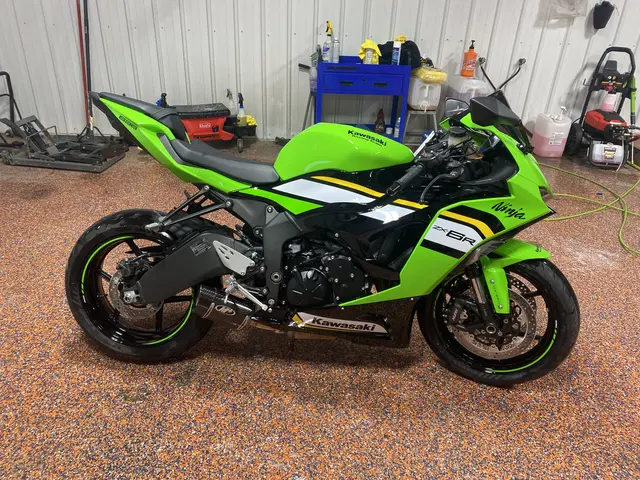 2025 Kawasaki Ninja ZX-6R